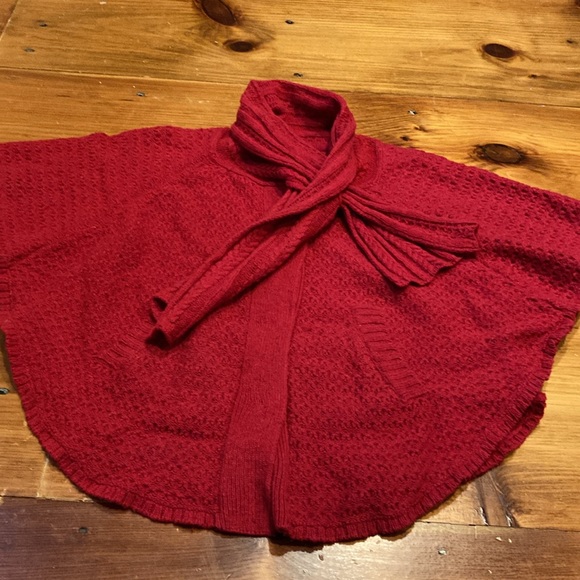 SPARROW S Red Cable Knit Wool Cape Sweater Knit Scarf Lagenlook Anthropologie - Picture 6 of 9